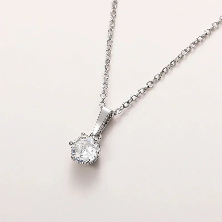 Collier Classique avec Pendentif en Zirconia